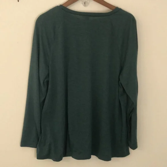 Emery Rose boho Green Top wood buttons right shoulder long sleeves Plus size 2X - Picture 4 of 9